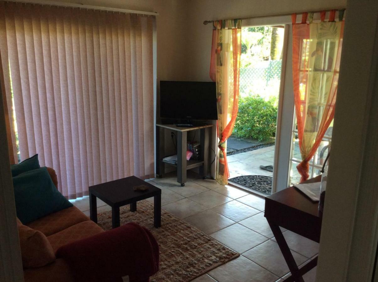 Mediteranean Style Ohana Rental / Garden Bungalow In Pahoa Honolulu Landing Extérieur photo